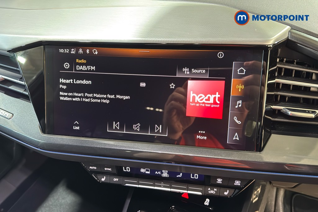 Audi Q4 Black Edition Automatic Electric SUV - Stock Number (1638148) - 9th supplementary image