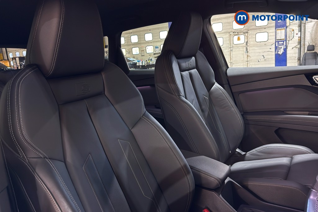 Audi Q4 Black Edition Automatic Electric SUV - Stock Number (1638148) - 22nd supplementary image