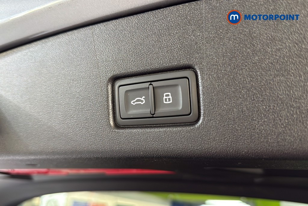 Audi Q4 Black Edition Automatic Electric SUV - Stock Number (1638148) - 35th supplementary image