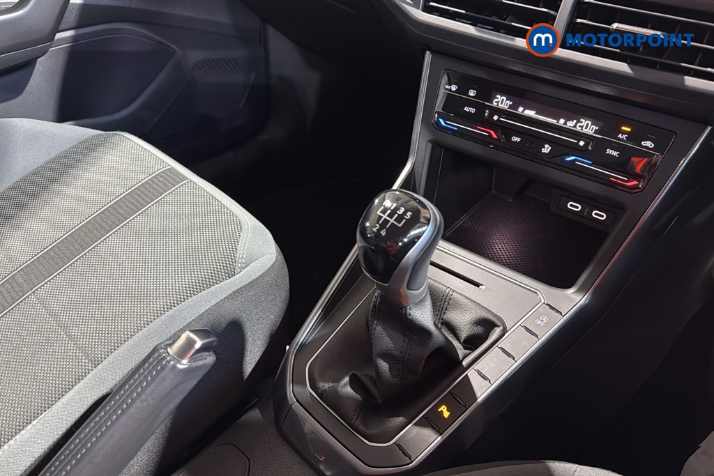 Volkswagen Polo Style Manual Petrol Hatchback - Stock Number (1638157) - 15th supplementary image