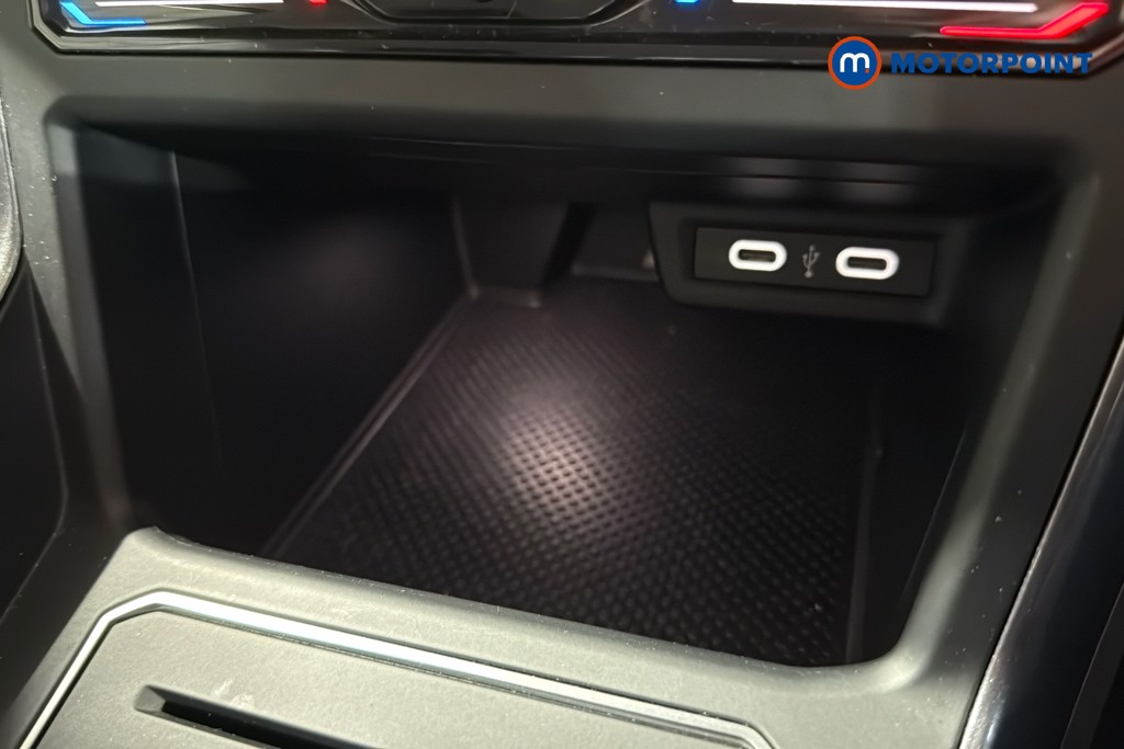 Volkswagen Polo Style Manual Petrol Hatchback - Stock Number (1638157) - 17th supplementary image