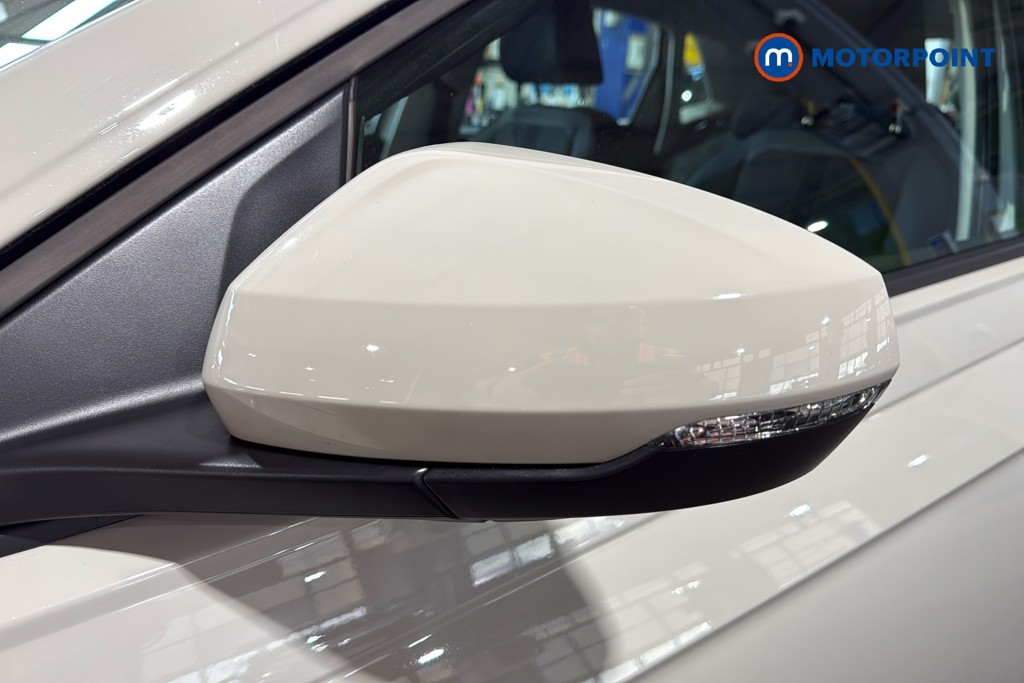 Volkswagen Polo Style Manual Petrol Hatchback - Stock Number (1638157) - 43rd supplementary image