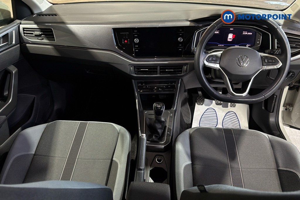 Volkswagen Polo Style Manual Petrol Hatchback - Stock Number (1638157) - 1st supplementary image