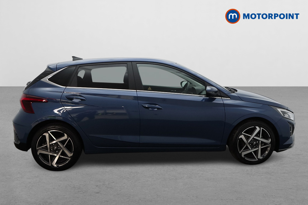 Hyundai I20 Premium Automatic Petrol Hatchback - Stock Number (1638314) - Drivers side