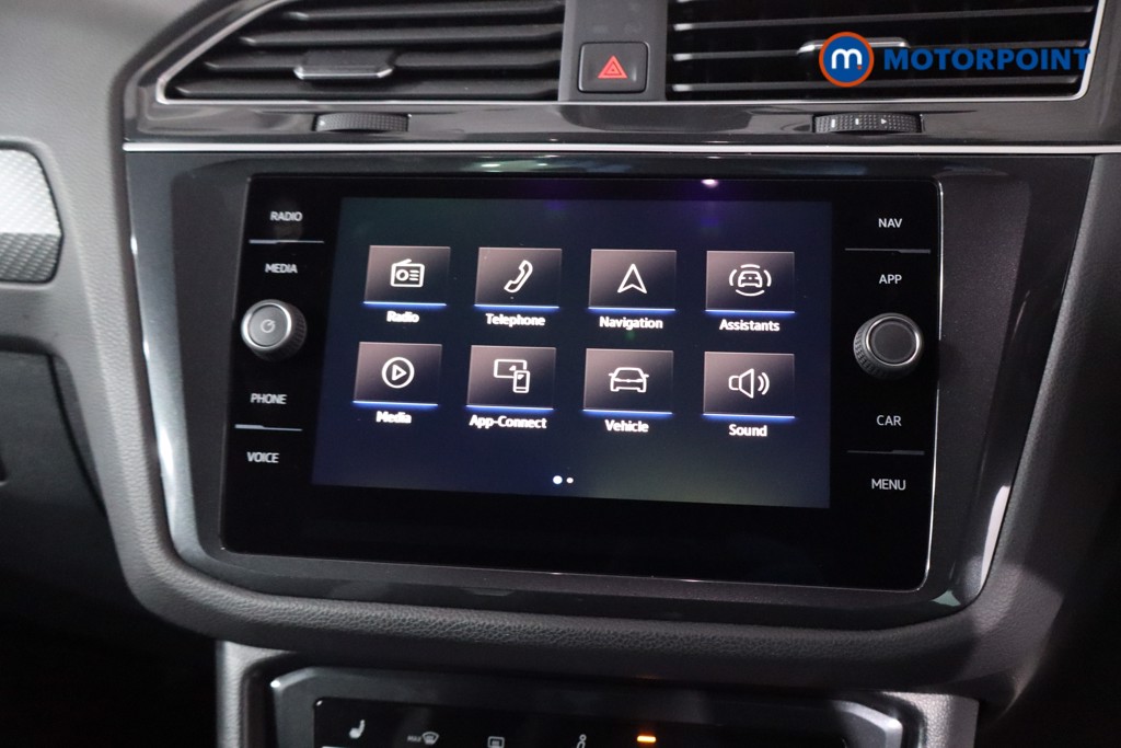 Volkswagen Tiguan R-Line Automatic Petrol SUV - Stock Number (1638465) - 2nd supplementary image