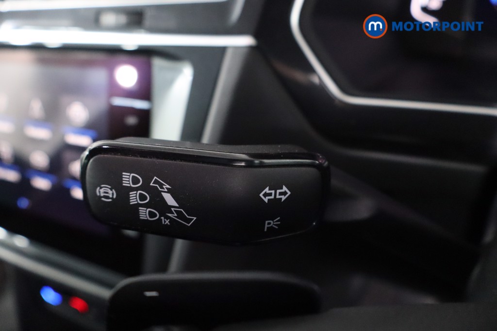 Volkswagen Tiguan R-Line Automatic Petrol SUV - Stock Number (1638465) - 16th supplementary image