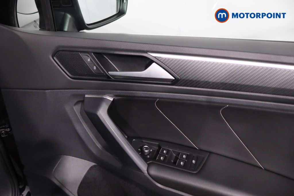 Volkswagen Tiguan R-Line Automatic Petrol SUV - Stock Number (1638465) - 31st supplementary image
