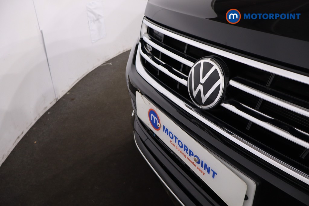 Volkswagen Tiguan R-Line Automatic Petrol SUV - Stock Number (1638465) - 37th supplementary image