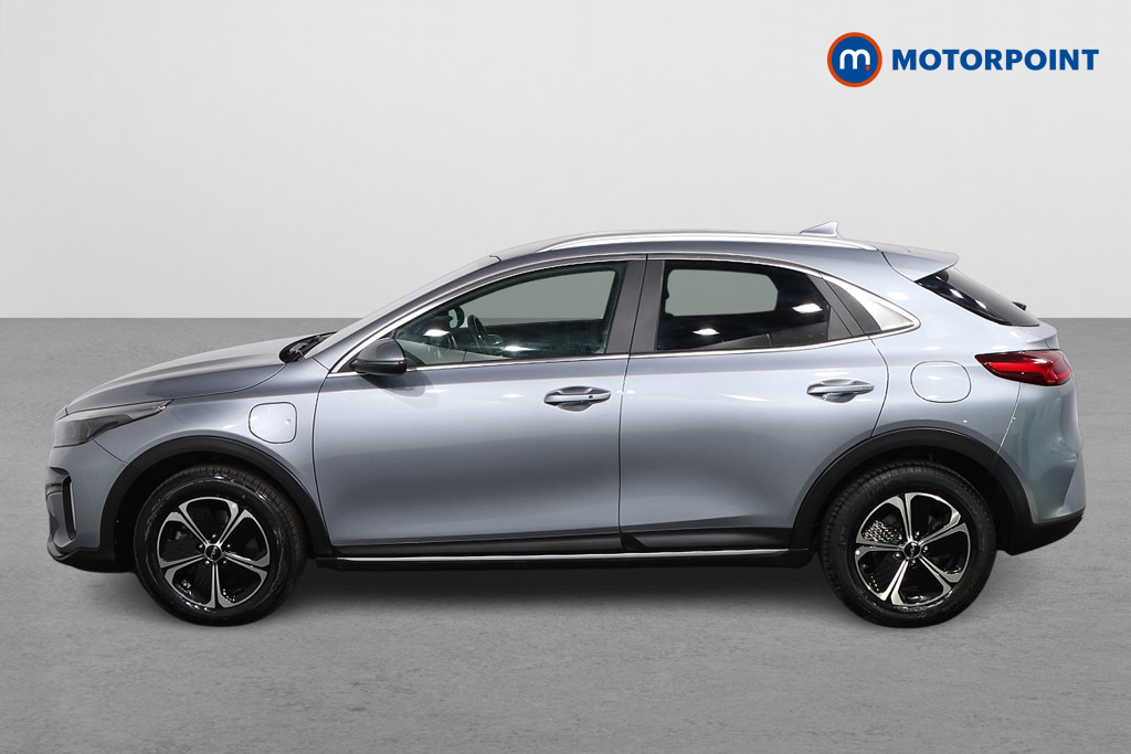 KIA Xceed 3 Automatic Petrol Plug-In Hybrid Hatchback - Stock Number (1638467) - Passenger side