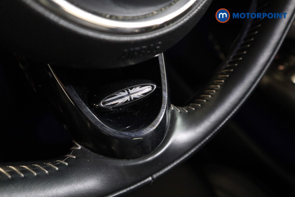 Mini Clubman Cooper Exclusive Automatic Petrol Estate - Stock Number (1565019) - 5th supplementary image