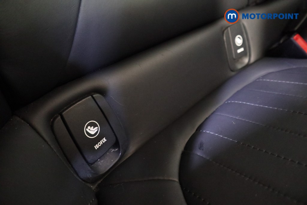 Mini Clubman Cooper Exclusive Automatic Petrol Estate - Stock Number (1565019) - 19th supplementary image