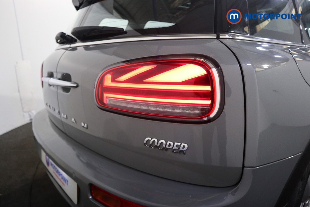 Mini Clubman Cooper Exclusive Automatic Petrol Estate - Stock Number (1565019) - 30th supplementary image