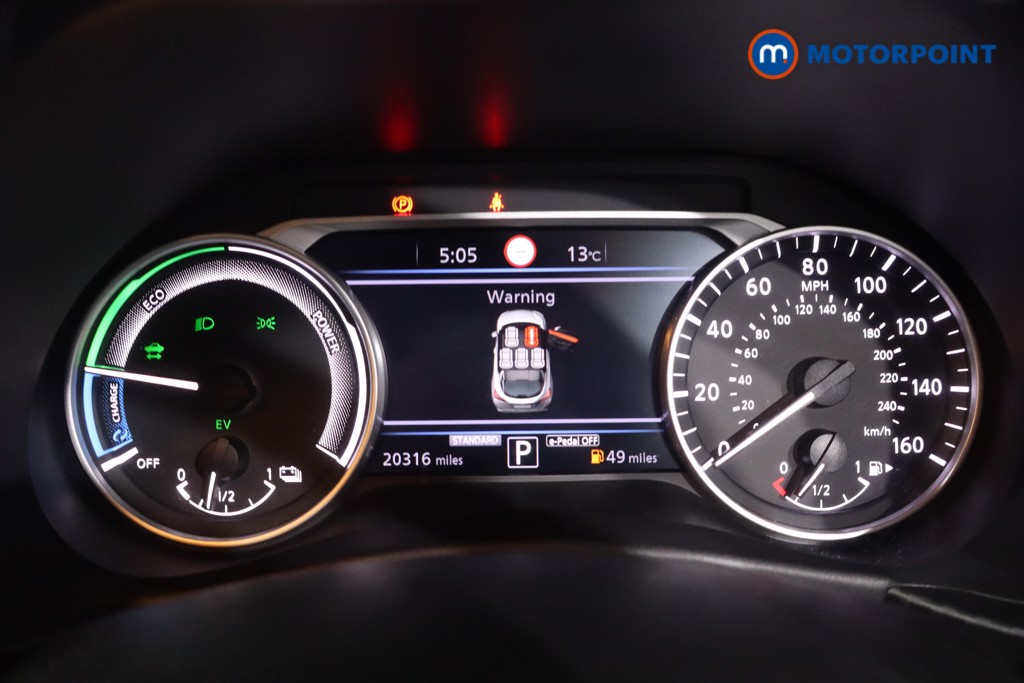 Nissan Juke Tekna Automatic Petrol-Electric Hybrid SUV - Stock Number (1597835) - 16th supplementary image