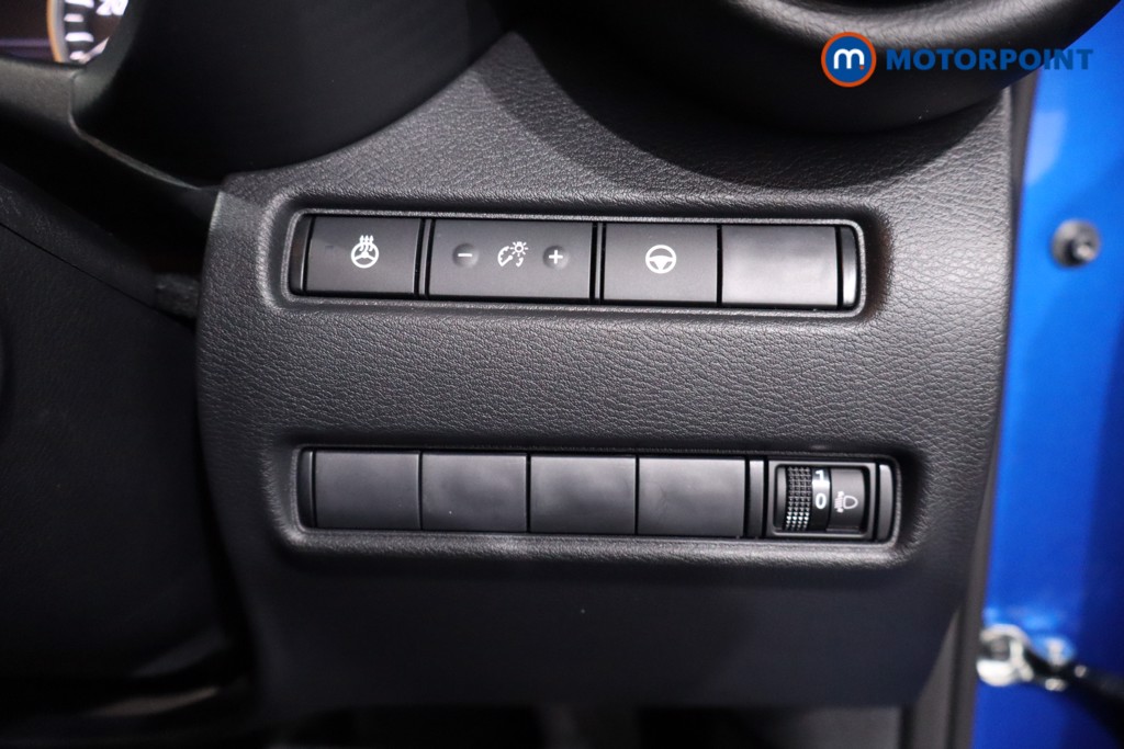 Nissan Juke Tekna Automatic Petrol-Electric Hybrid SUV - Stock Number (1597835) - 17th supplementary image