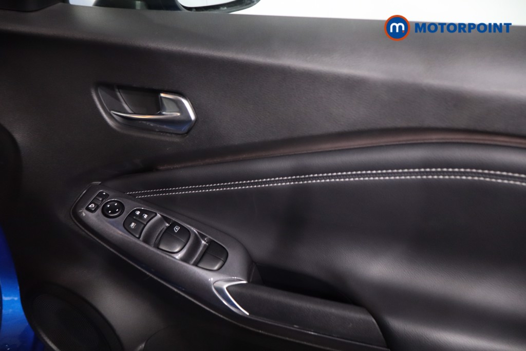 Nissan Juke Tekna Automatic Petrol-Electric Hybrid SUV - Stock Number (1597835) - 25th supplementary image