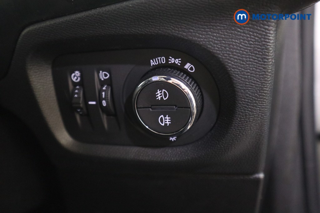 Vauxhall Corsa GS Manual Petrol Hatchback - Stock Number (1598332) - 14th supplementary image