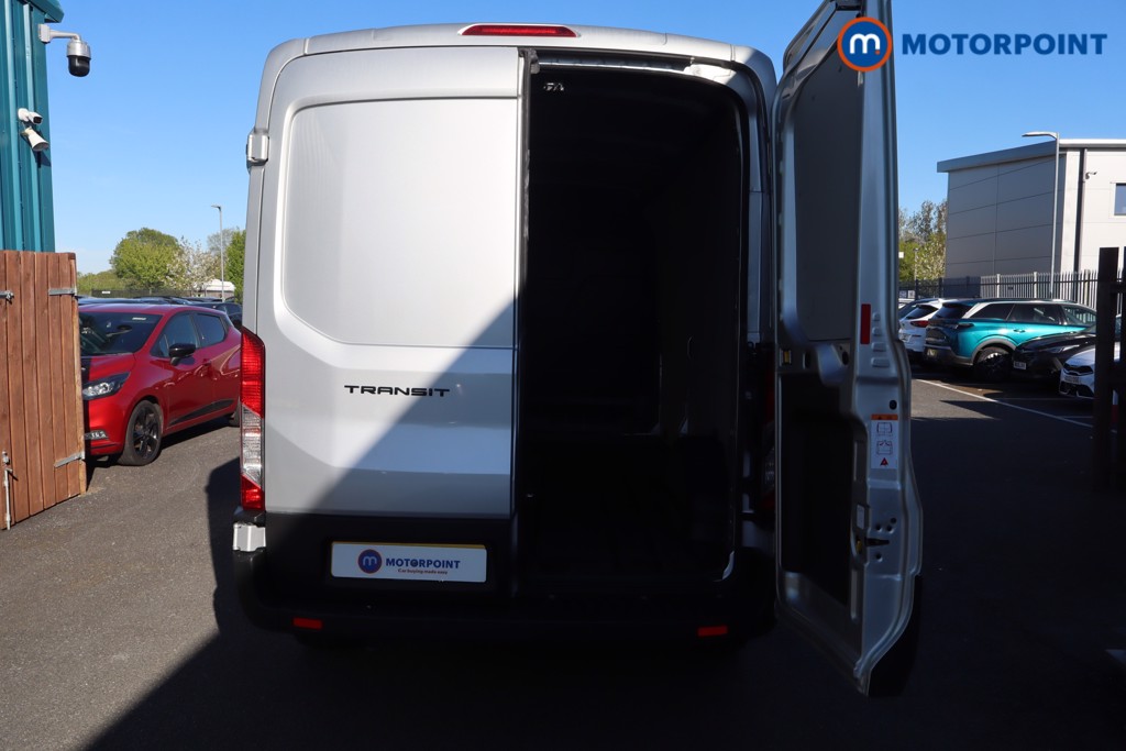 Ford Transit Leader Automatic Diesel Medium Roof Van - Stock Number (1607354) - 3rd supplementary image