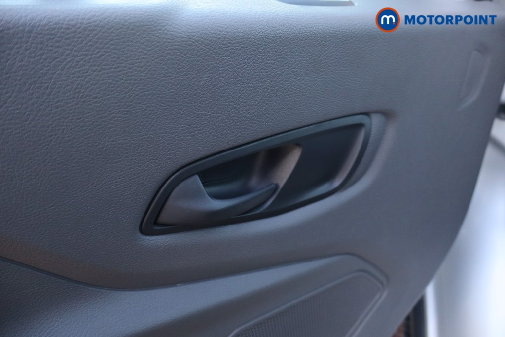 Ford Transit Leader Automatic Diesel Medium Roof Van - Stock Number (1607354) - 33rd supplementary image