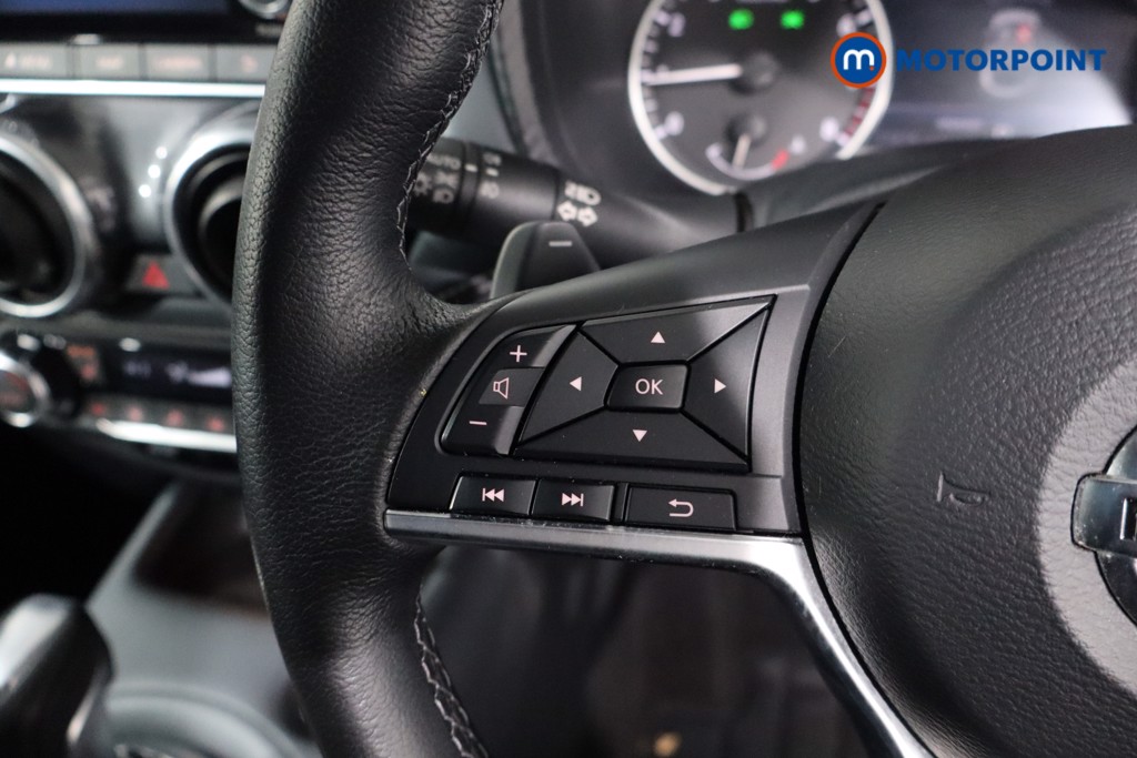 Nissan Juke Tekna Automatic Petrol SUV - Stock Number (1608738) - 7th supplementary image