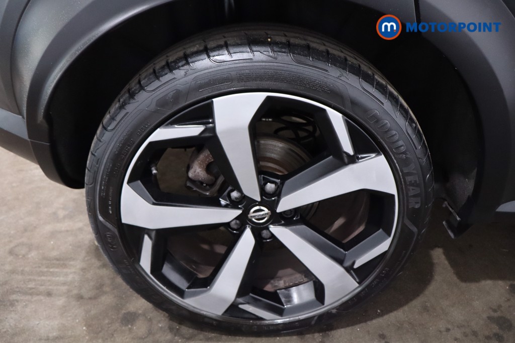 Nissan Juke Tekna Automatic Petrol SUV - Stock Number (1608738) - 9th supplementary image