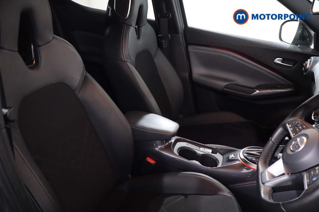 Nissan Juke Tekna Automatic Petrol SUV - Stock Number (1608738) - 23rd supplementary image