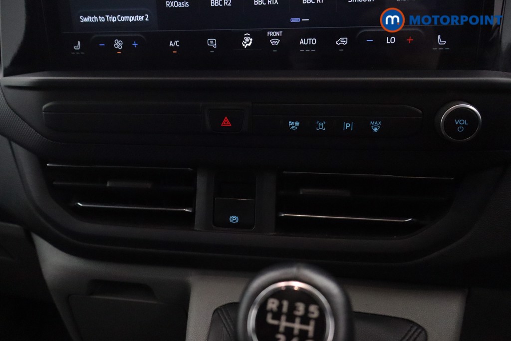 Ford Transit Custom Limited Manual Diesel Panel Van - Stock Number (1613966) - 7th supplementary image