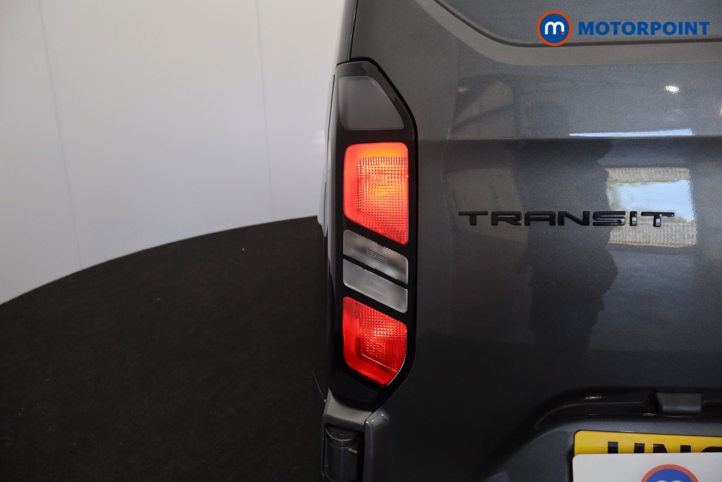 Ford Transit Custom Limited Manual Diesel Panel Van - Stock Number (1613966) - 24th supplementary image