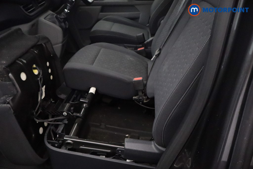 Ford Transit Custom Limited Manual Diesel Panel Van - Stock Number (1613966) - 31st supplementary image