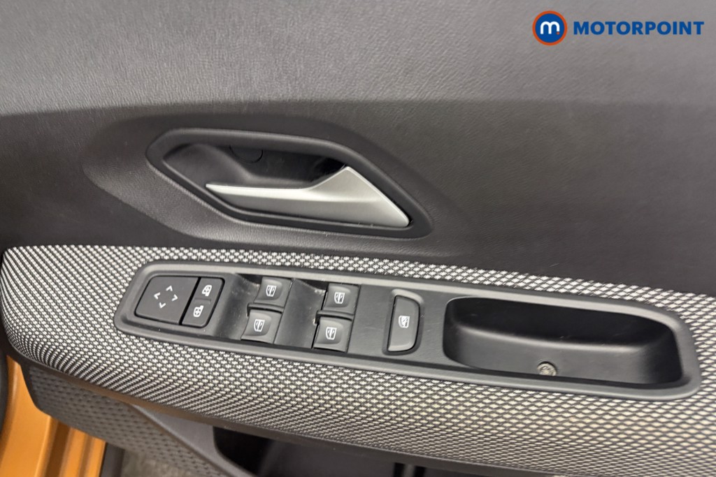 Dacia Sandero Stepway Expression Manual Petrol Hatchback - Stock Number (1619101) - 9th supplementary image