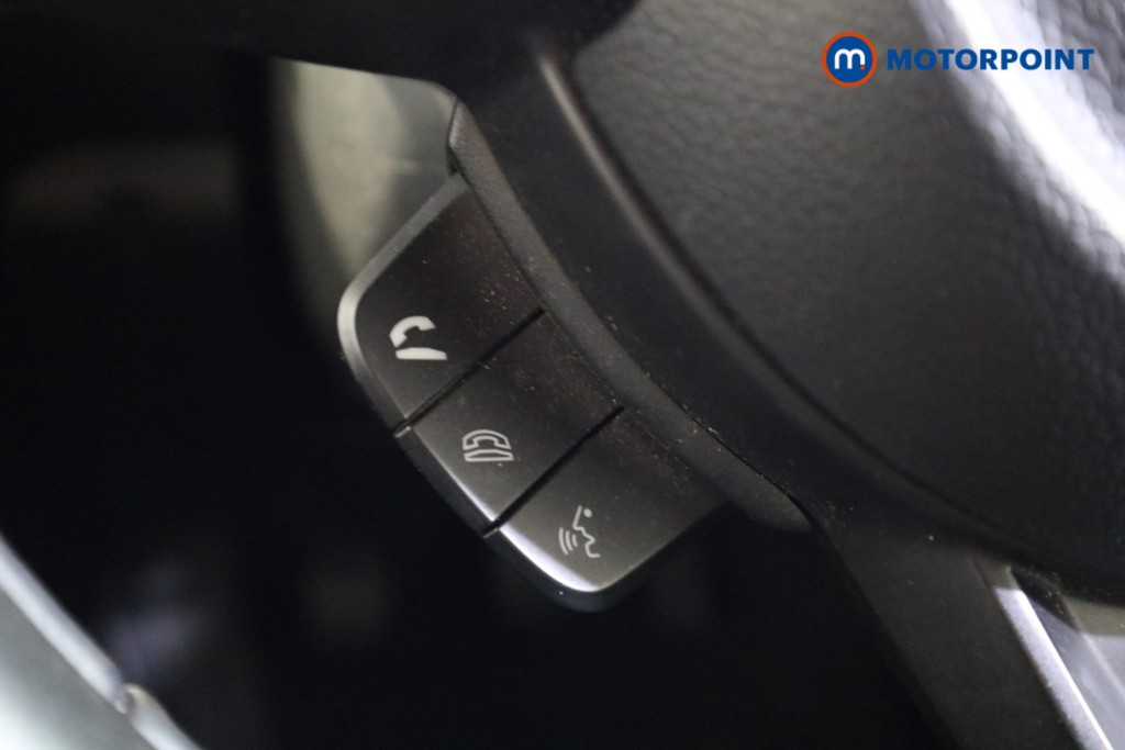 Suzuki Swift Sz-L Manual Petrol Hatchback - Stock Number (1621909) - 5th supplementary image