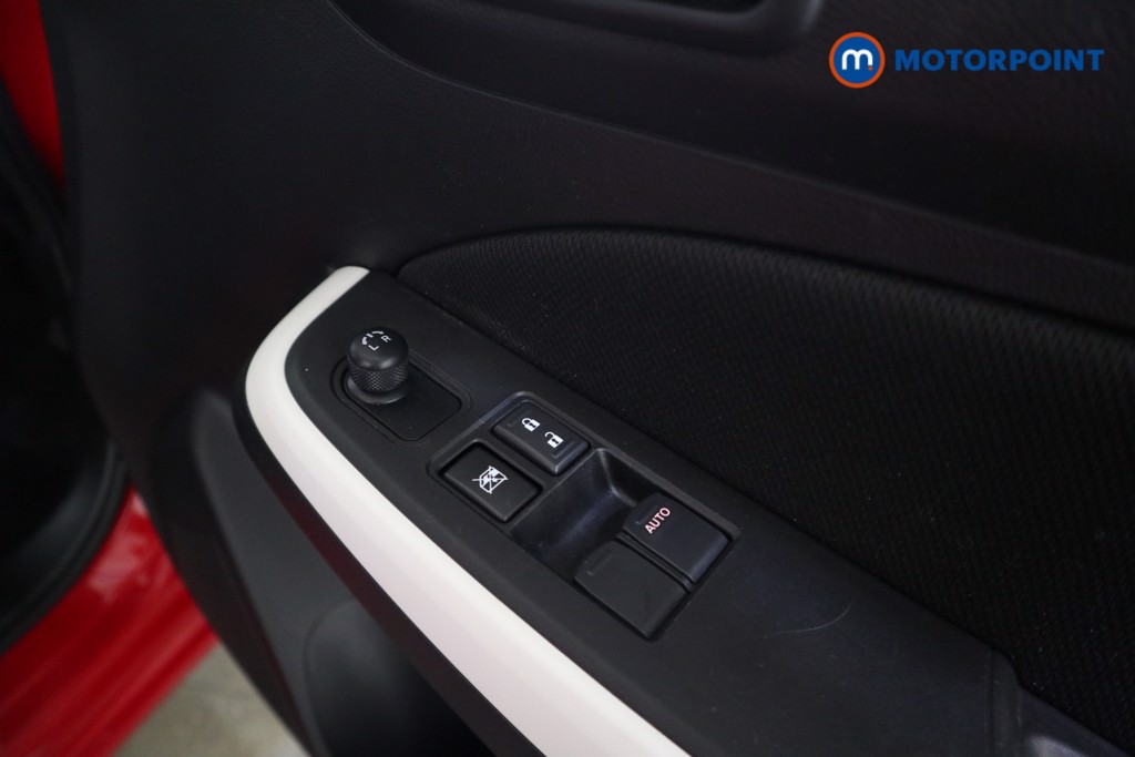 Suzuki Swift Sz-L Manual Petrol Hatchback - Stock Number (1621909) - 13th supplementary image