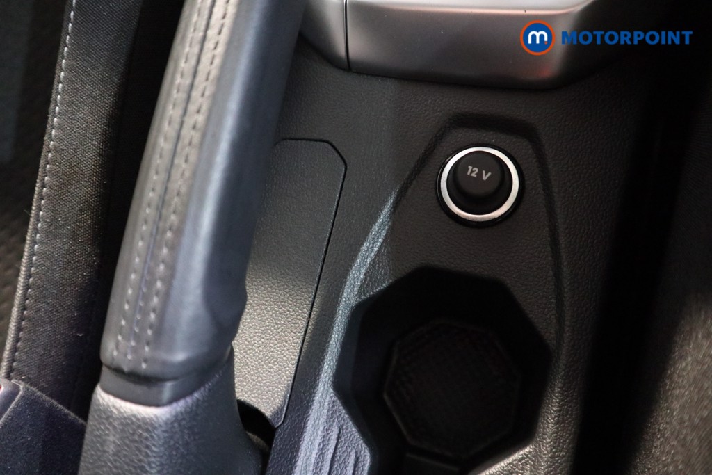 Volkswagen Polo Life Manual Petrol Hatchback - Stock Number (1623360) - 9th supplementary image