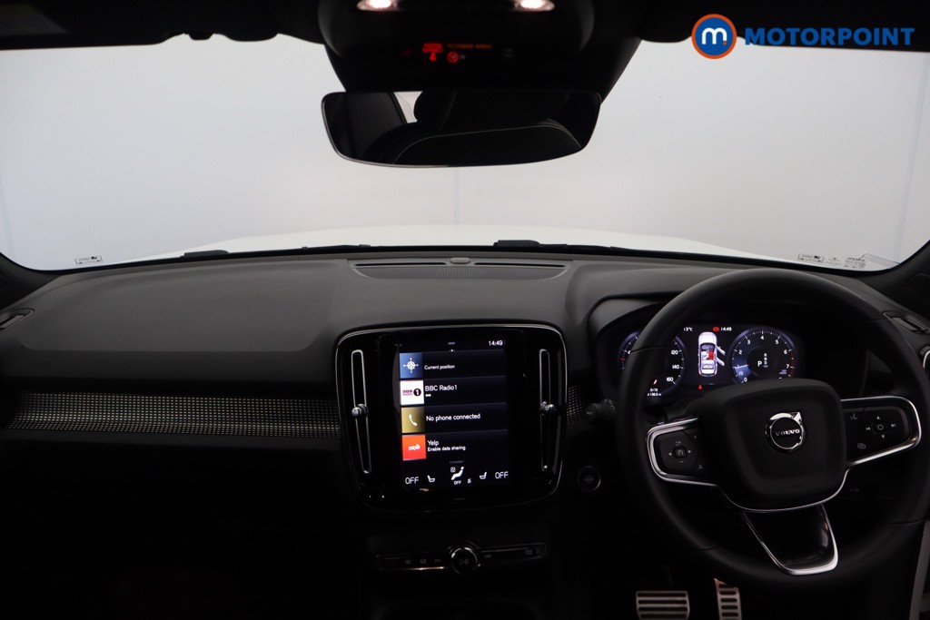 Volvo Xc40 R Design Pro Automatic Petrol SUV - Stock Number (1623418) - 1st supplementary image