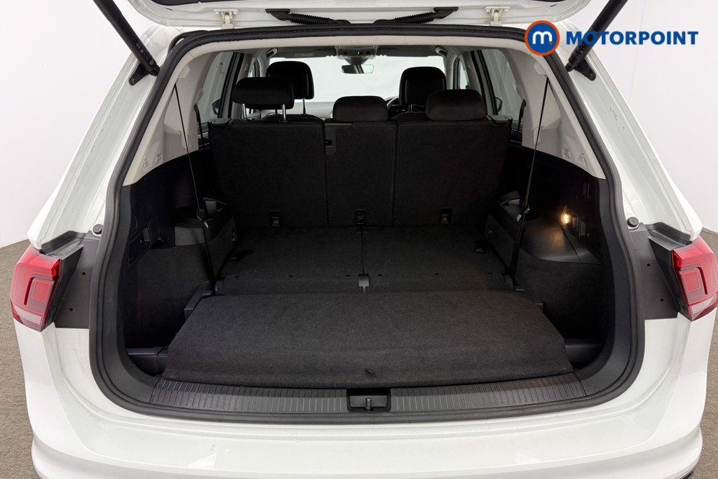 Volkswagen Tiguan Allspace Life Manual Petrol SUV - Stock Number (1623570) - 6th supplementary image