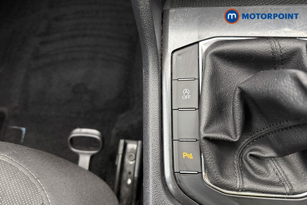 Volkswagen Tiguan Allspace Life Manual Petrol SUV - Stock Number (1623570) - 17th supplementary image
