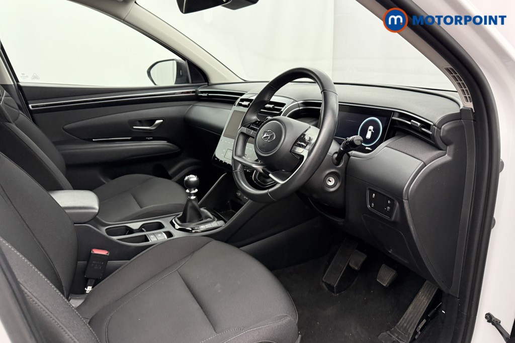 Hyundai Tucson Se Connect Manual Petrol SUV - Stock Number (1624203) - 1st supplementary image