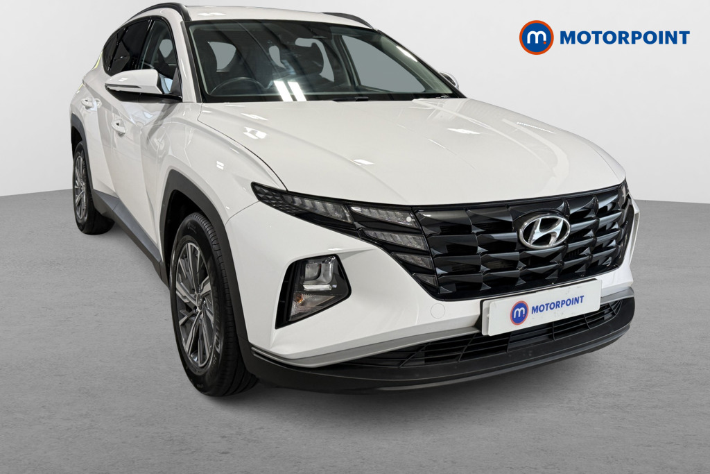 Hyundai Tucson Se Connect Manual Petrol SUV - Stock Number (1624203) - Drivers side front corner