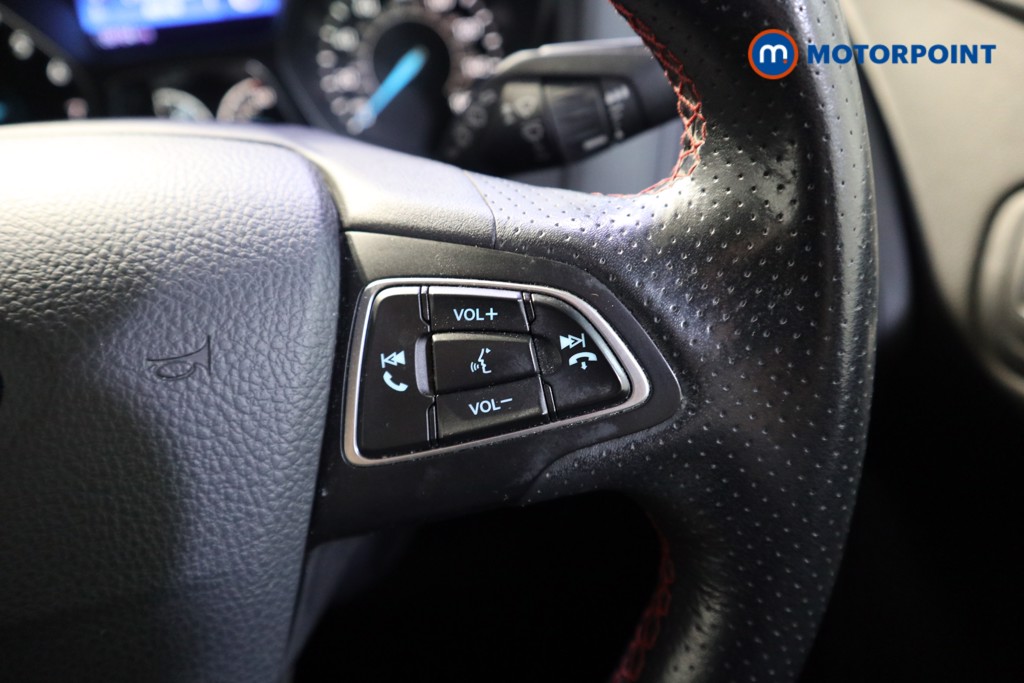 Ford Focus St-Line X Manual Petrol Hatchback - Stock Number (1625512) - 4th supplementary image