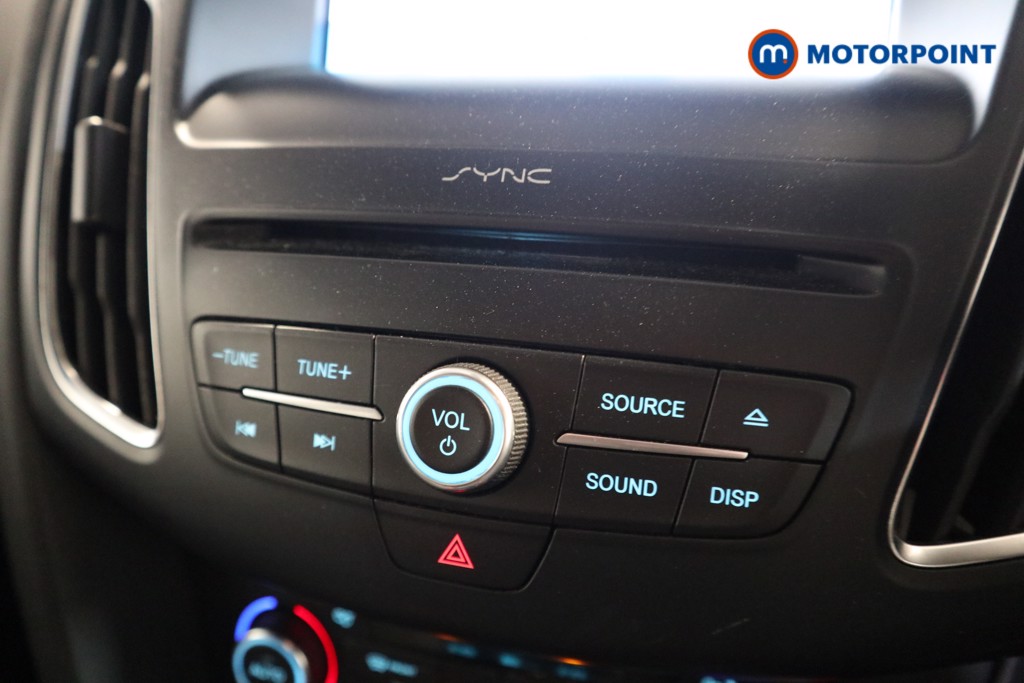 Ford Focus St-Line X Manual Petrol Hatchback - Stock Number (1625512) - 7th supplementary image