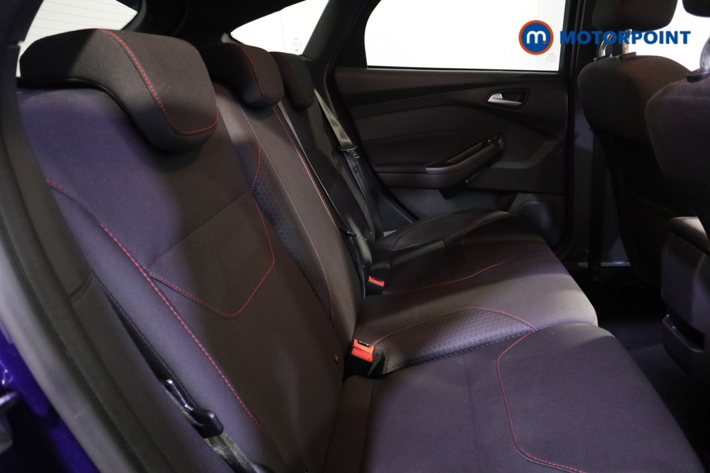 Ford Focus St-Line X Manual Petrol Hatchback - Stock Number (1625512) - 19th supplementary image