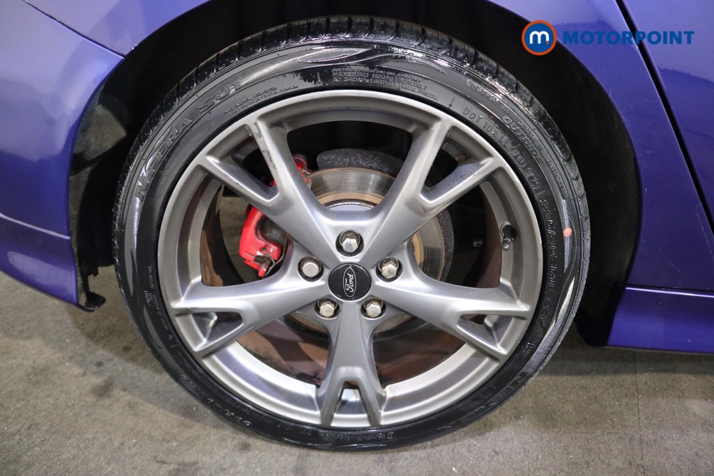 Ford Focus St-Line X Manual Petrol Hatchback - Stock Number (1625512) - 23rd supplementary image