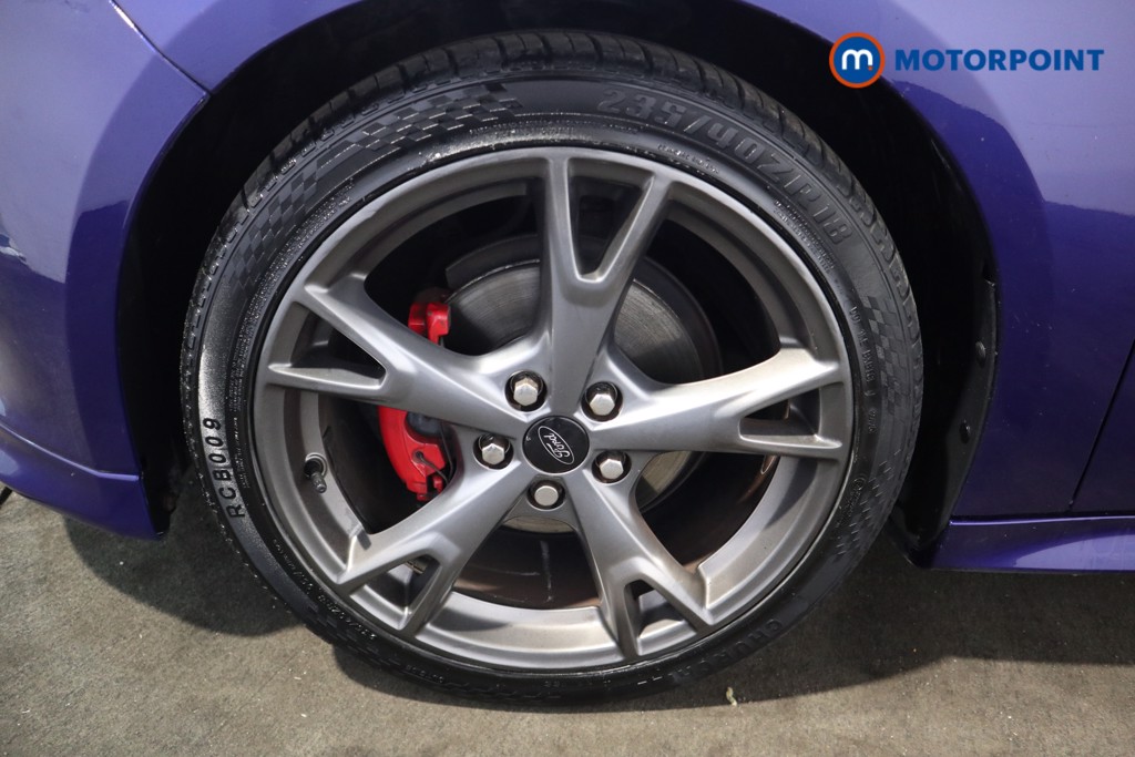 Ford Focus St-Line X Manual Petrol Hatchback - Stock Number (1625512) - 25th supplementary image