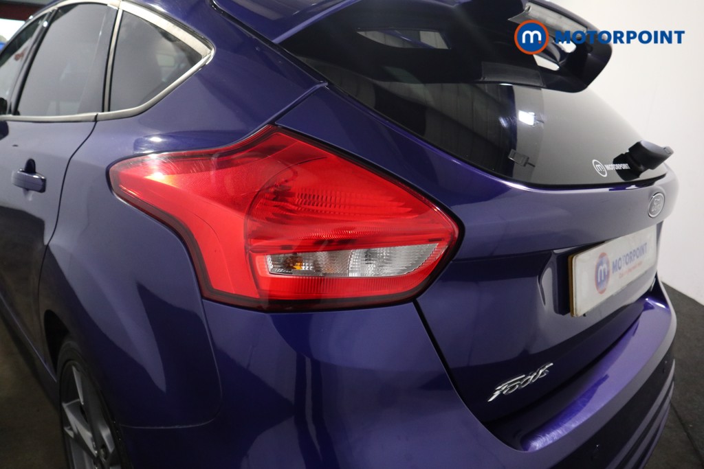 Ford Focus St-Line X Manual Petrol Hatchback - Stock Number (1625512) - 31st supplementary image