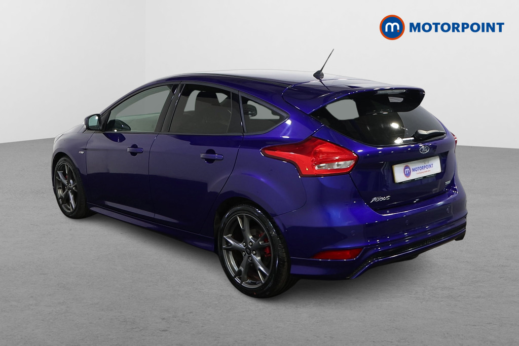 Ford Focus St-Line X Manual Petrol Hatchback - Stock Number (1625512) - Passenger side rear corner