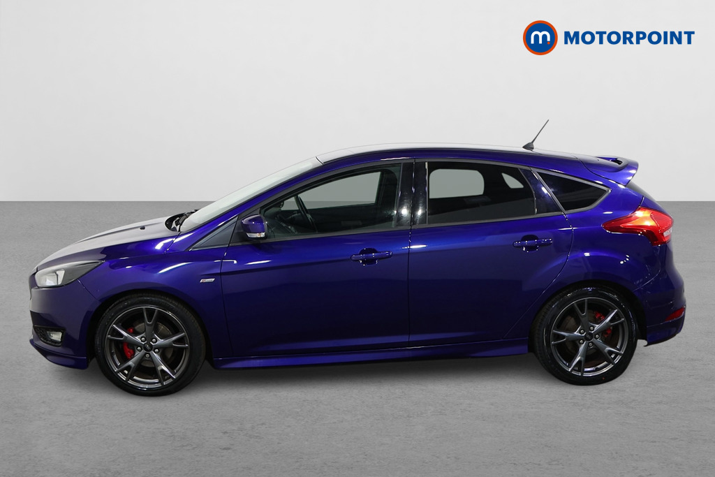 Ford Focus St-Line X Manual Petrol Hatchback - Stock Number (1625512) - Passenger side
