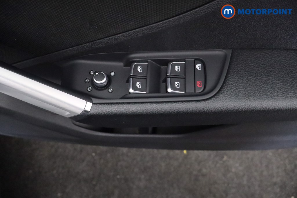 Audi Q2 S Line Manual Petrol SUV - Stock Number (1626236) - 17th supplementary image