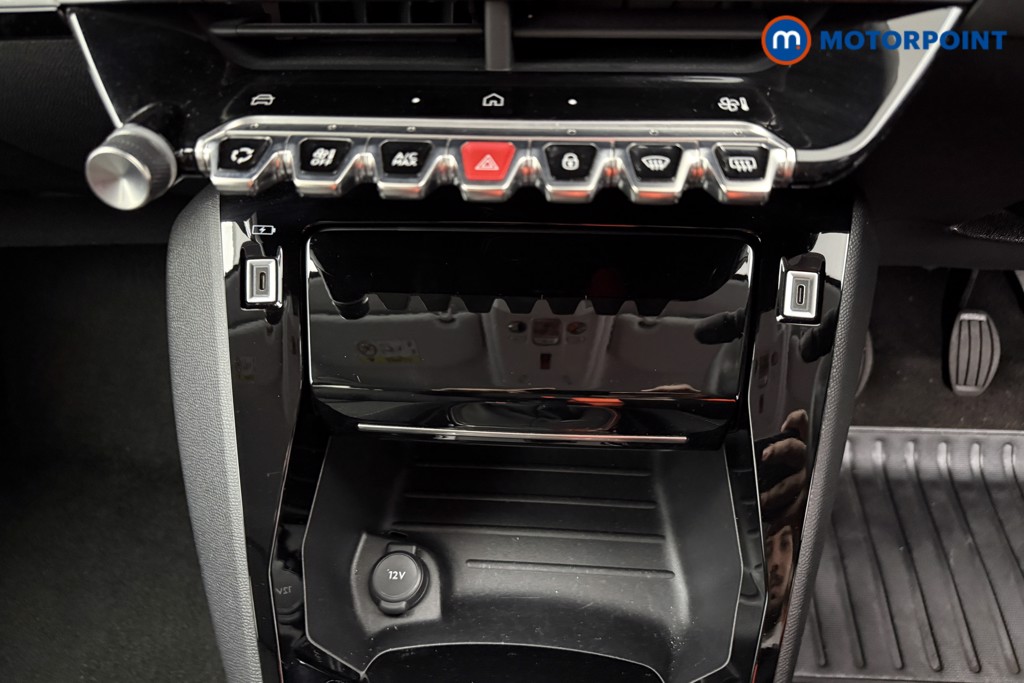 Mini Hatchback Cooper S Level 2 Automatic Electric Hatchback - Stock Number (1626768) - 11th supplementary image