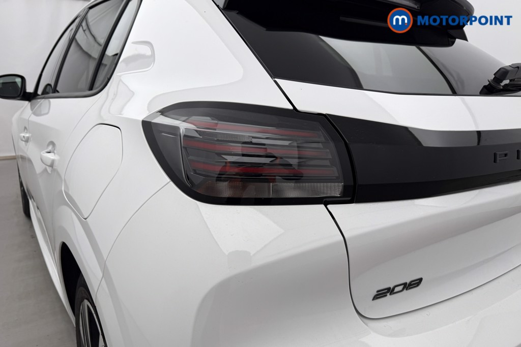 Mini Hatchback Cooper S Level 2 Automatic Electric Hatchback - Stock Number (1626768) - 21st supplementary image