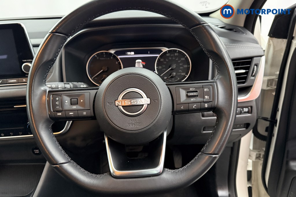 Nissan Qashqai Acenta Premium Automatic Petrol-Electric Hybrid SUV - Stock Number (1628275) - 2nd supplementary image