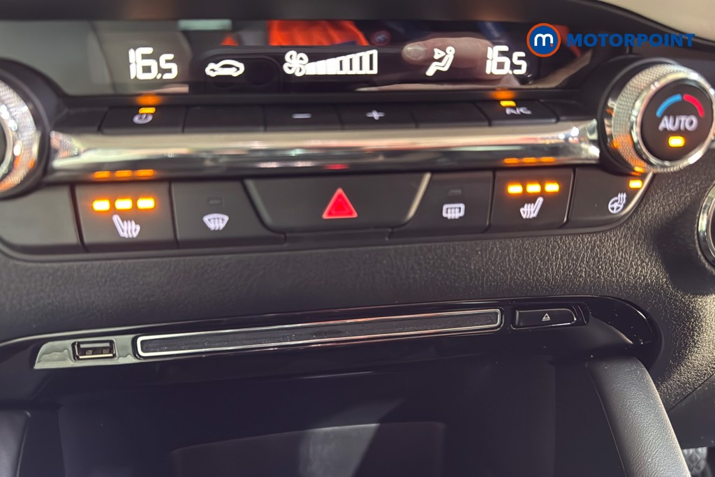 Mazda 3 Gt Sport Manual Petrol Saloon - Stock Number (1628427) - 14th supplementary image